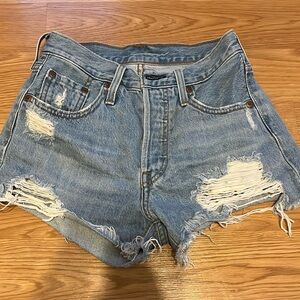 Women’s Levi Jean shorts
